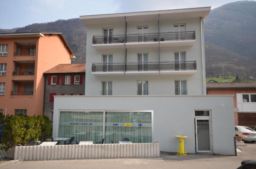 Elvezia Hotel